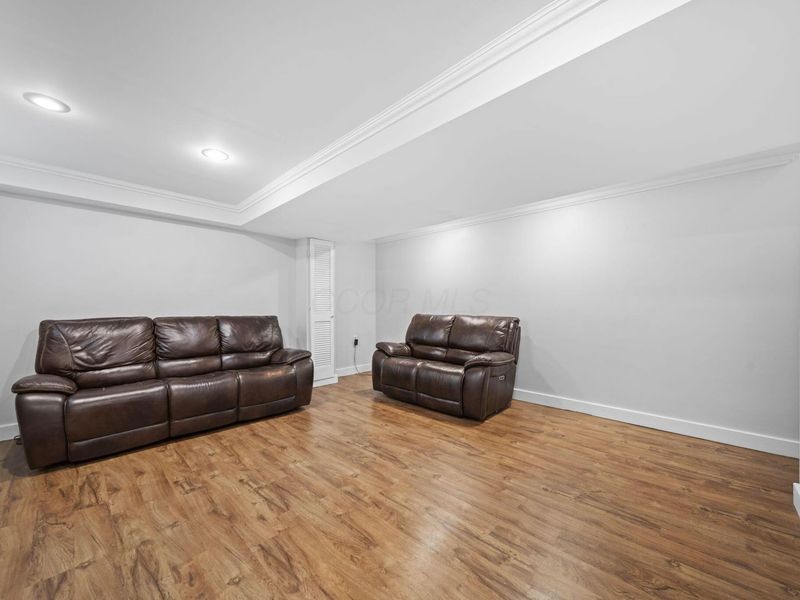 493 W 3rd Avenue , Columbus, OH 43201 Photo 29