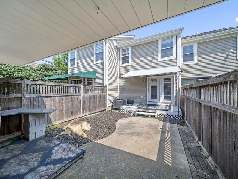493 W 3rd Avenue , Columbus, OH 43201 Photo 37