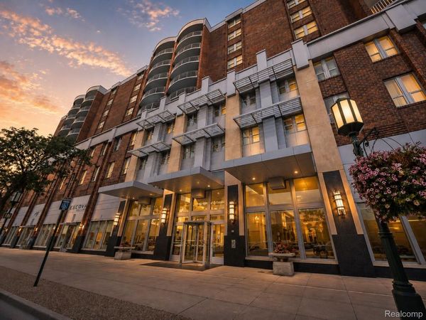 411 S Old Woodward Avenue, Unit 1011, Birmingham, Mi 48009