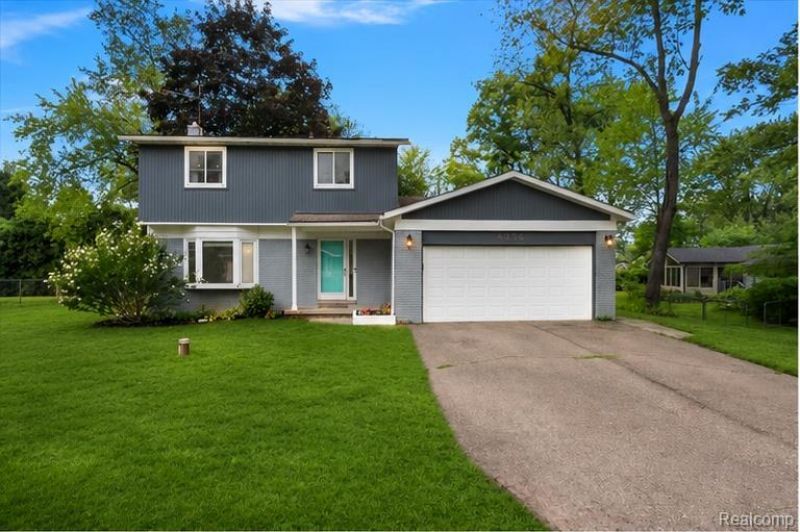 4256 Highland Court, West Bloomfield Township, Mi 48323 Main Photo