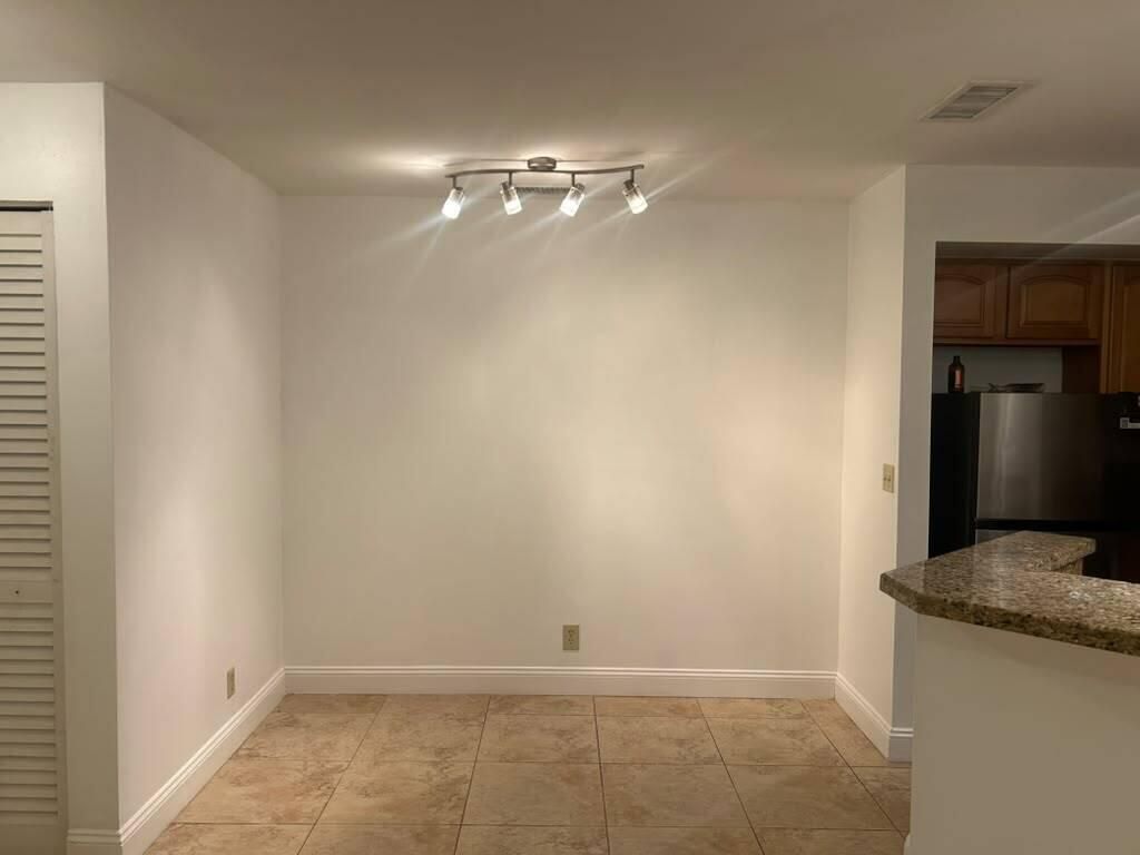 3370 N Pinewalk Drive N, Unit 1217, Margate, FL 33063 Photo