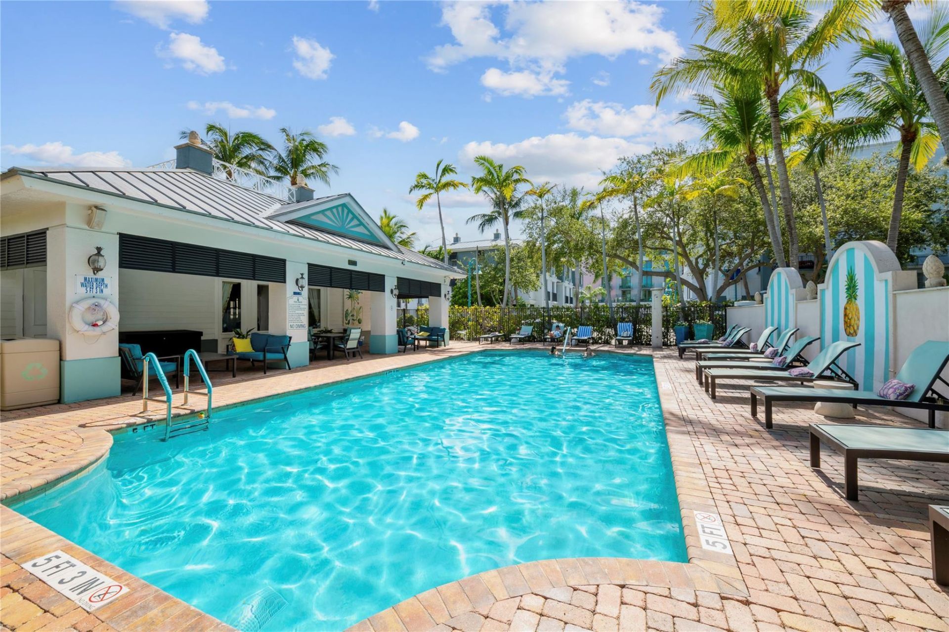 240 NE 2nd Street, Unit 6-F, Delray Beach, FL 33444 Photo