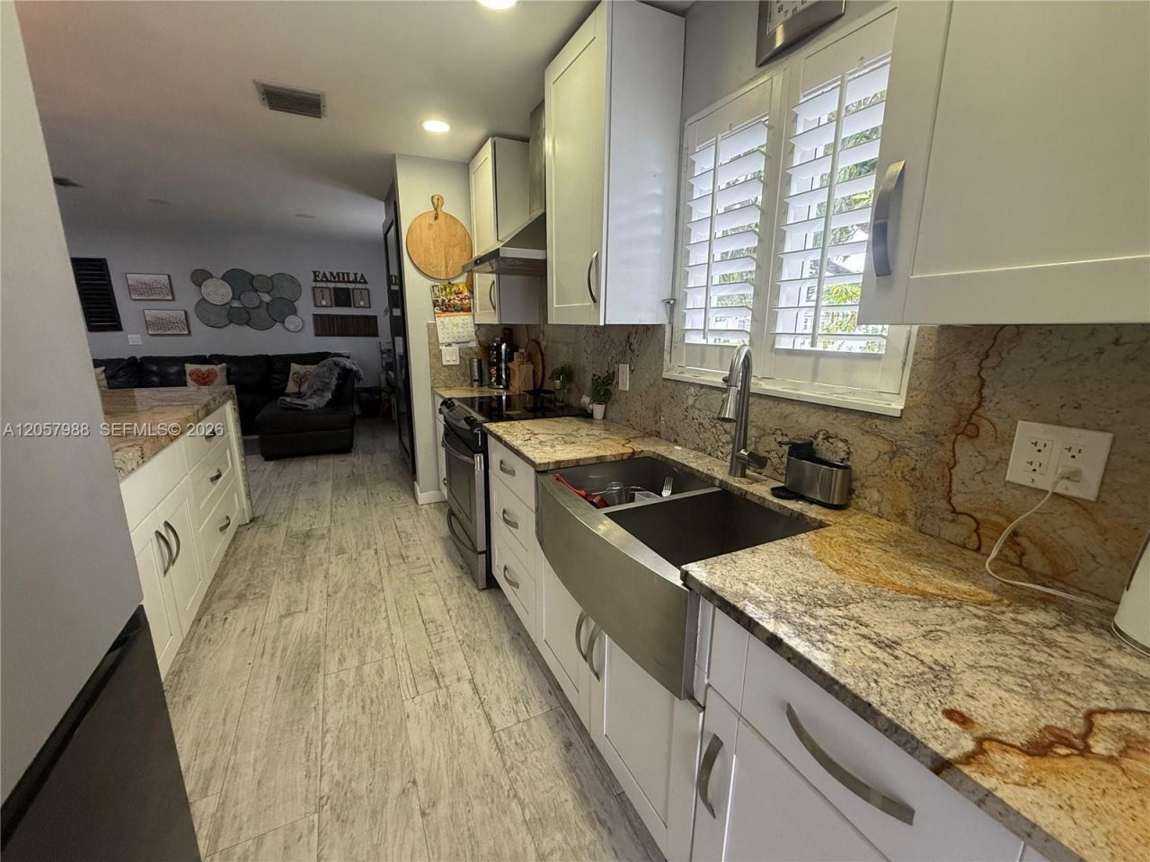 701 SW 4th Ct, Hallandale Beach, FL 33009 Photo