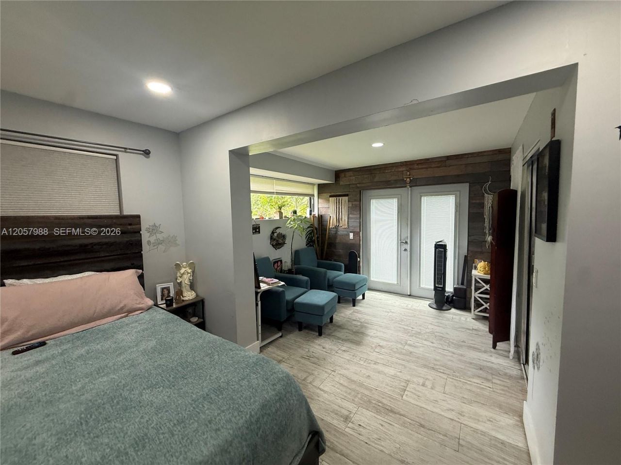 701 SW 4th Ct, Hallandale Beach, FL 33009 Photo