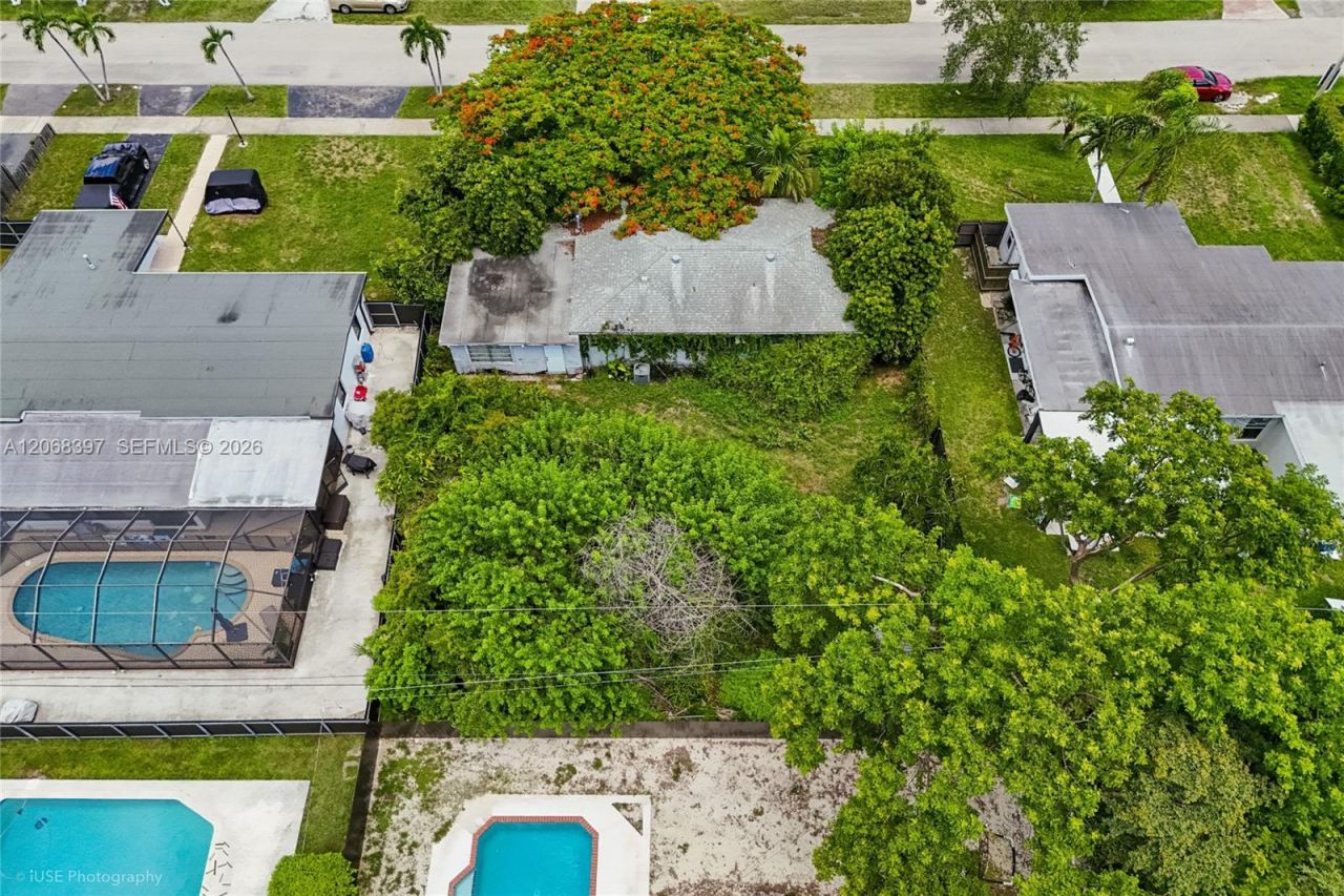 9280 Nautilus Dr, Cutler Bay, FL 33189 Photo