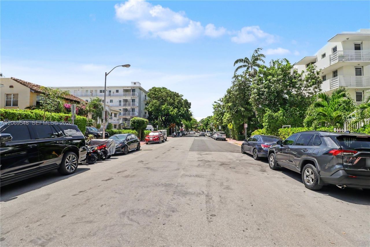 1550 Drexel Ave, Unit 103, Miami Beach, FL 33139 Photo
