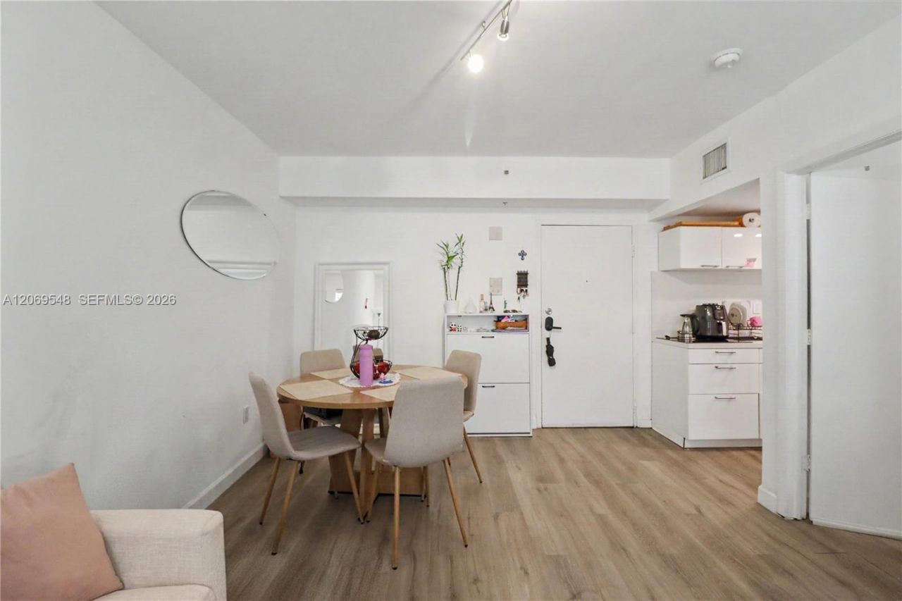 1550 Drexel Ave, Unit 103, Miami Beach, FL 33139 Photo