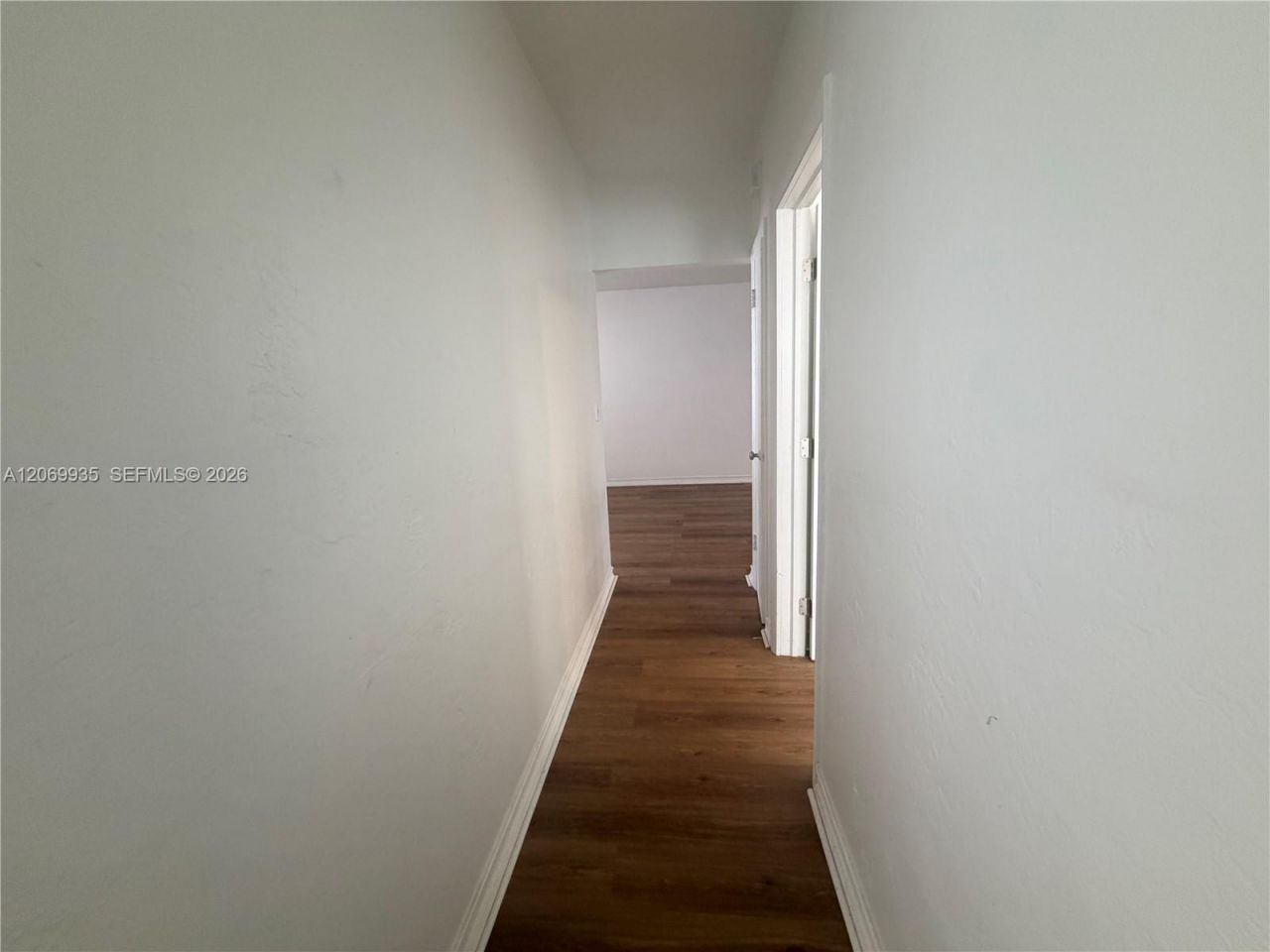 433 Santander Ave, Unit 1, Coral Gables, FL 33134 Photo