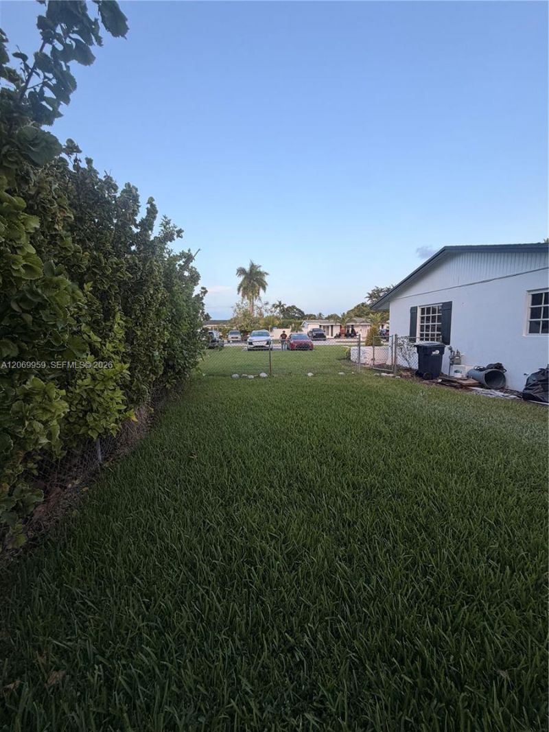 18608 SW 93rd Pl, Cutler Bay, FL 33157 Photo