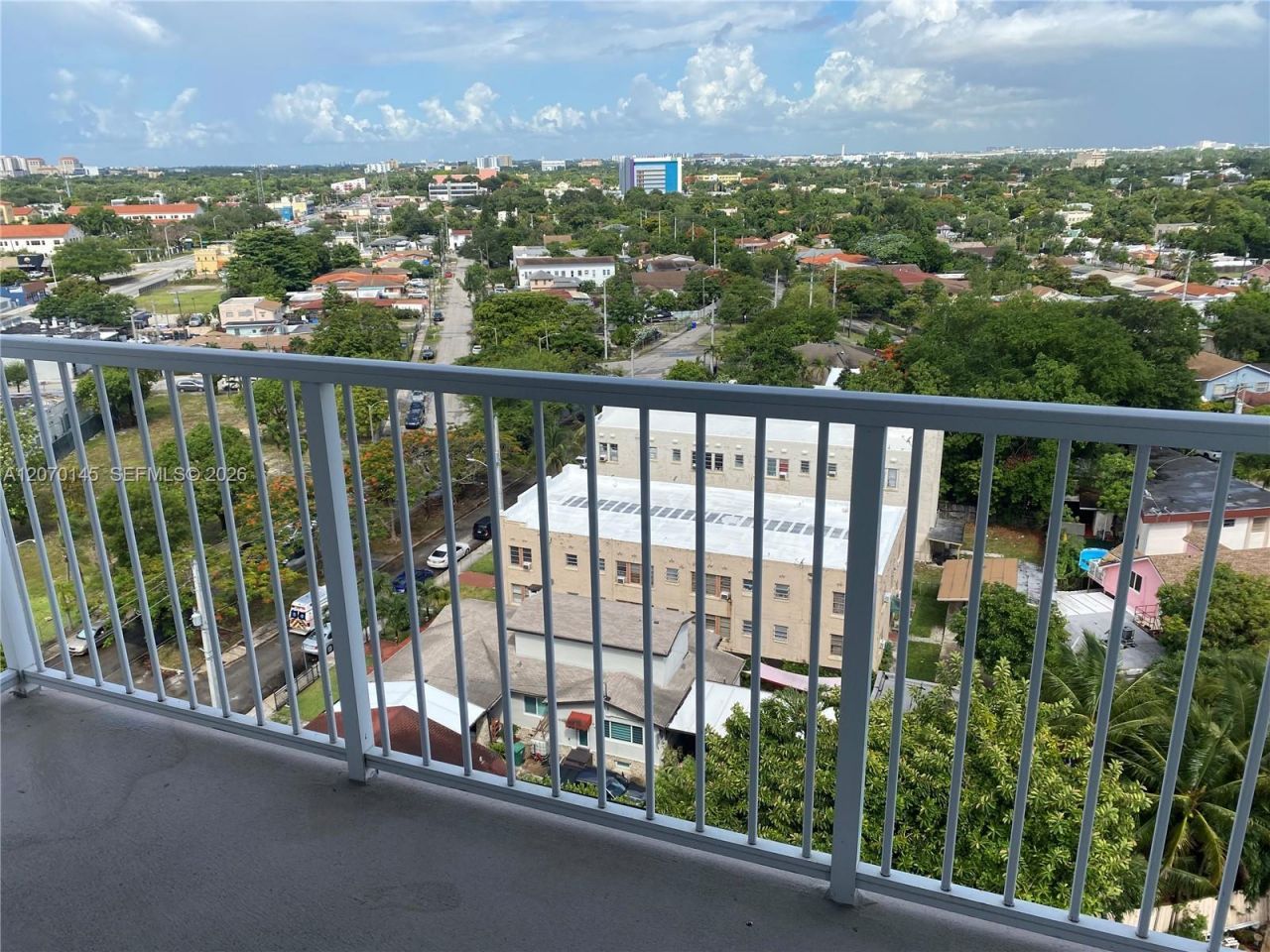 1 Glen Royal Pkwy , Unit 1113, Miami, FL 33125 Photo