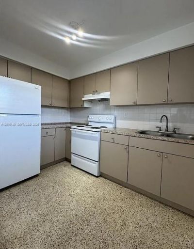 3181 SW 18th St , Unit 2, Miami, FL 33145 Photo