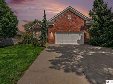 5027 S 178 Street, Omaha, NE 68135