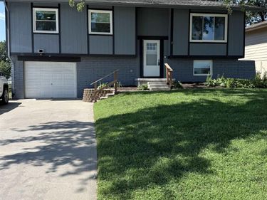 6312 S 142nd Street, Omaha, NE 68137
