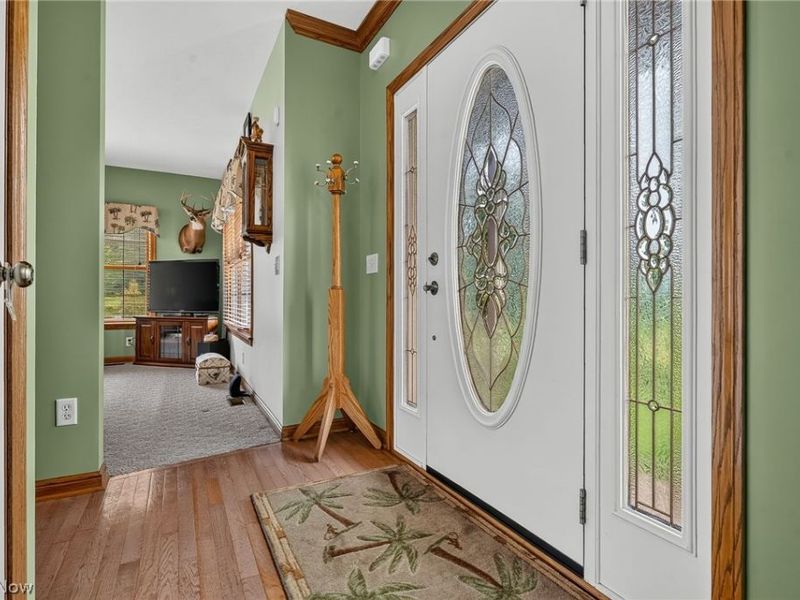 9276 Columbus Road NE, Louisville, OH 44641 Photo 10