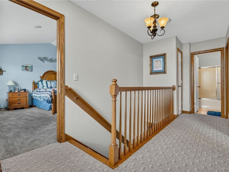 9276 Columbus Road NE, Louisville, OH 44641 Photo 22