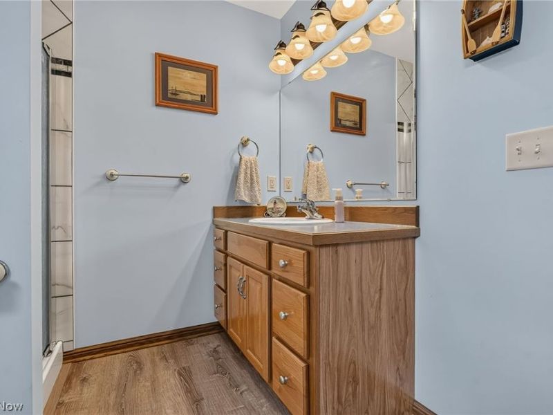 9276 Columbus Road NE, Louisville, OH 44641 Photo 26