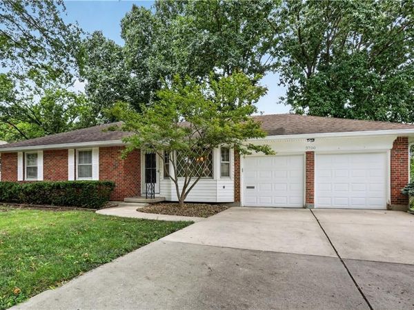 3700 Harvard Avenue, Independence, MO 64052