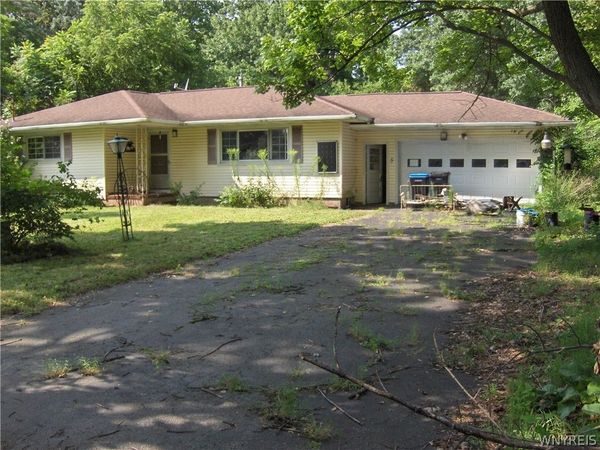 5 Maureen Drive , Rochester, NY 14624