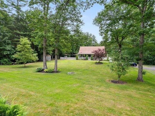 115 River Rd, Rutland, MA 01543