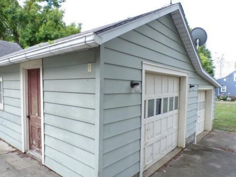 136 N Hazel Street, Upper Sandusky, OH 43351 Photo 5