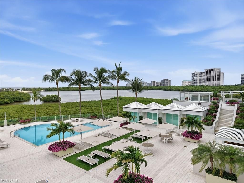 60 Seagate Dr, Unit 806, Naples, FL 34103 Photo