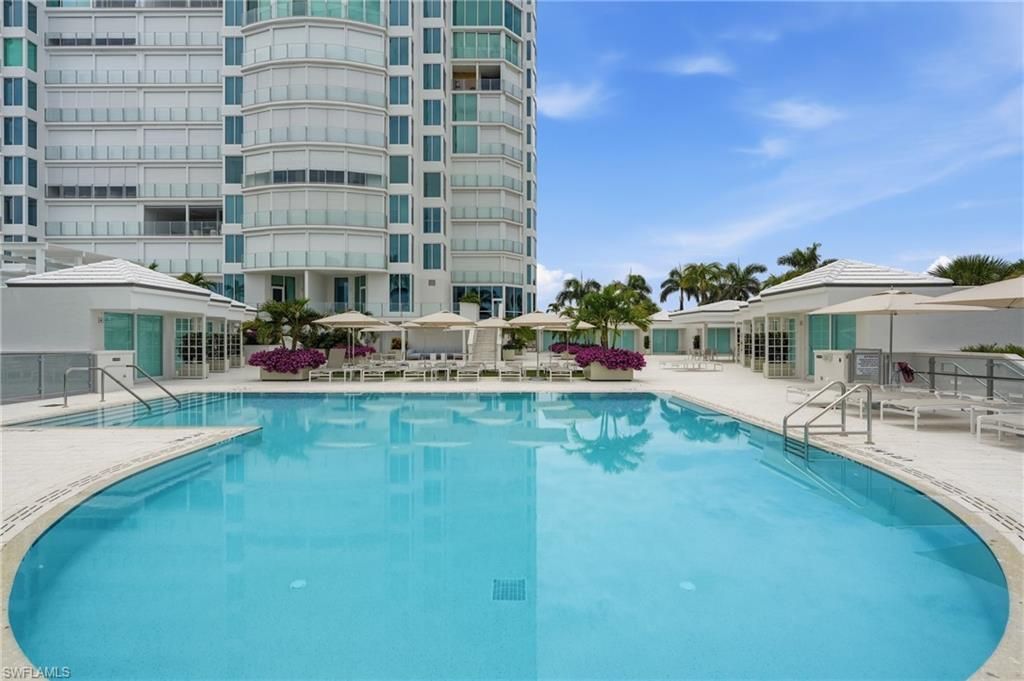 60 Seagate Dr, Unit 806, Naples, FL 34103 Photo