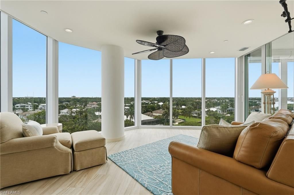 60 Seagate Dr, Unit 806, Naples, FL 34103 Photo