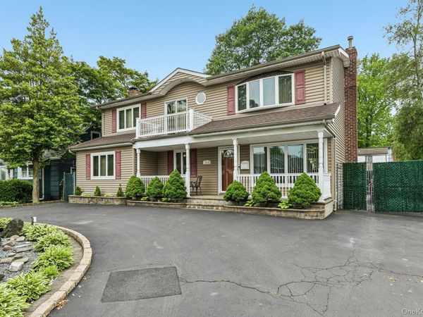 1010 Douglas Avenue, Wantagh, NY 11793