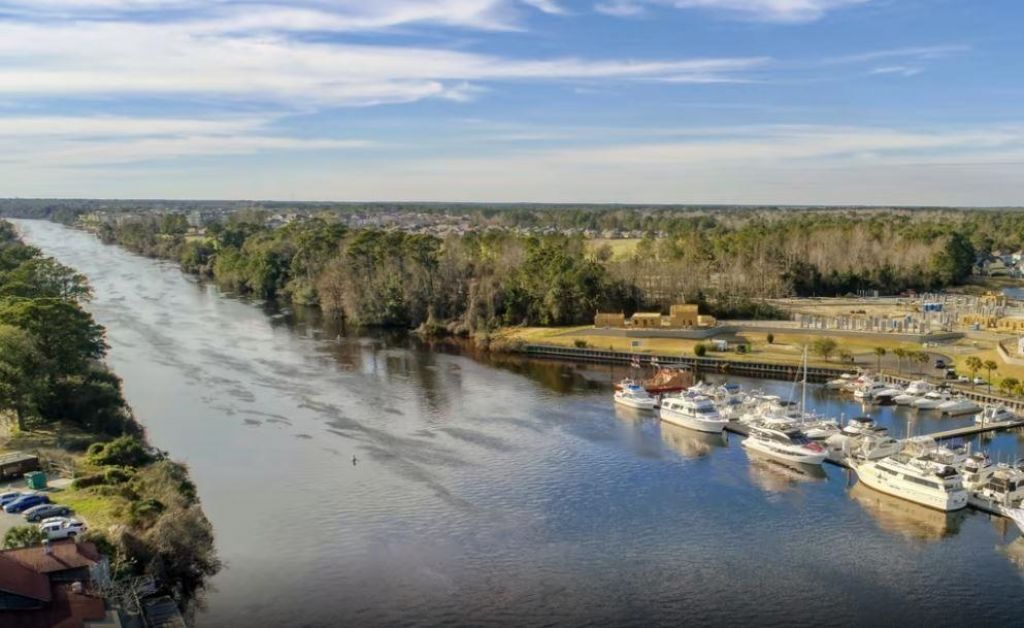 820 Sailboat Dr. Photo 37