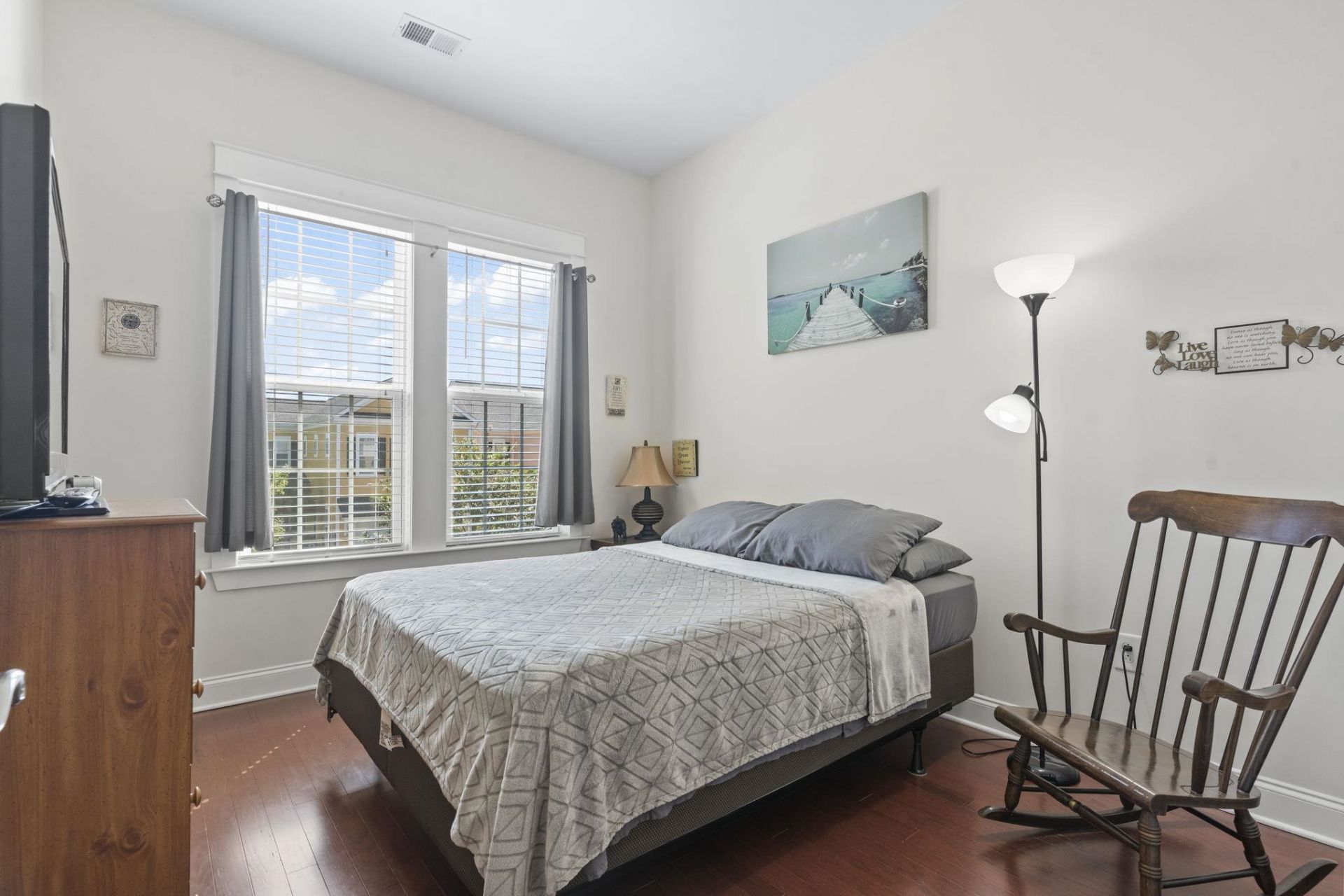 804 Shine Ave. Photo 19