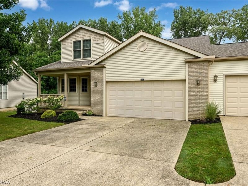 4007 Falconswalk Court, Stow, OH 44224 Photo 1
