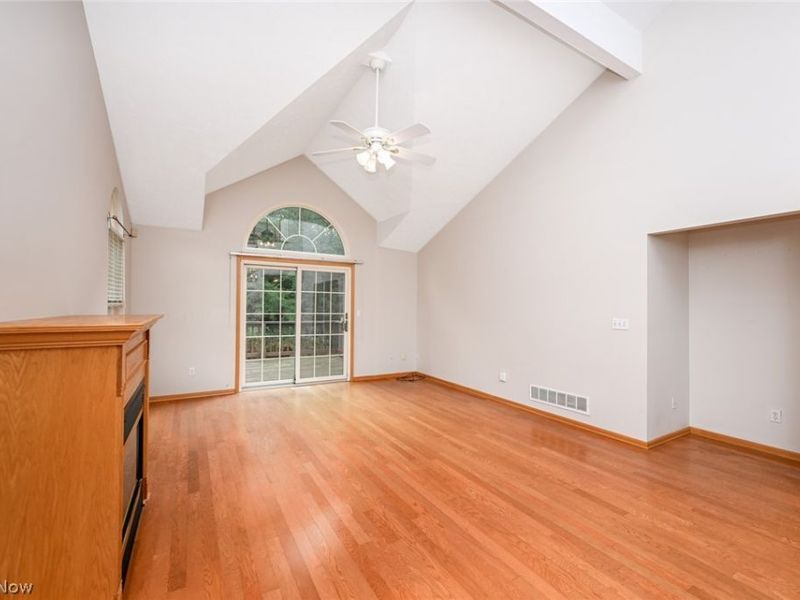 4007 Falconswalk Court, Stow, OH 44224 Photo 3