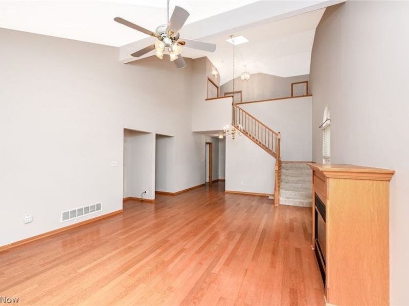 4007 Falconswalk Court, Stow, OH 44224 Photo 4
