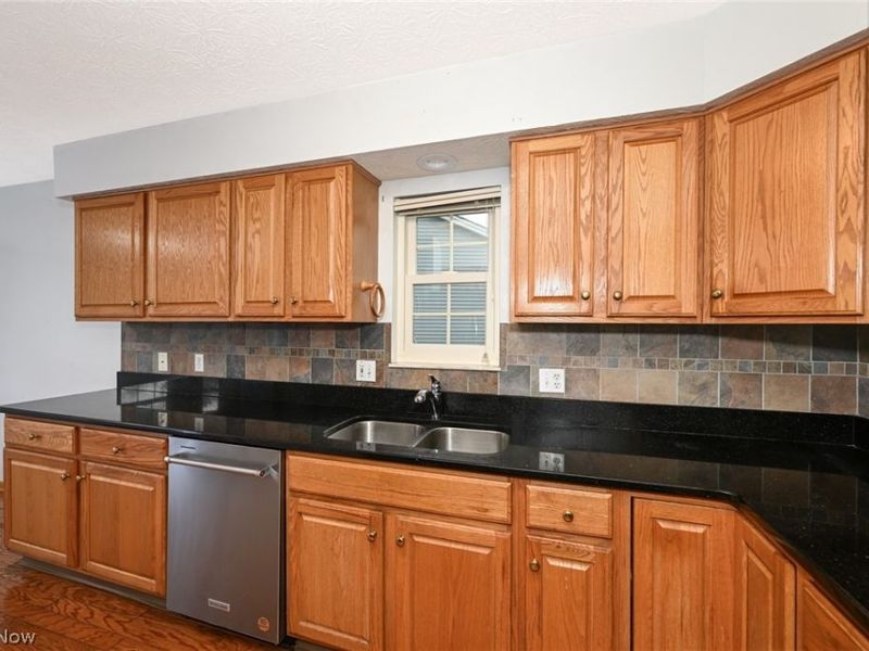 4007 Falconswalk Court, Stow, OH 44224 Photo 8