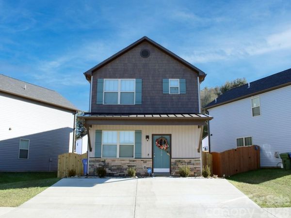 232 Slade Lane , Black Mountain, NC 28711