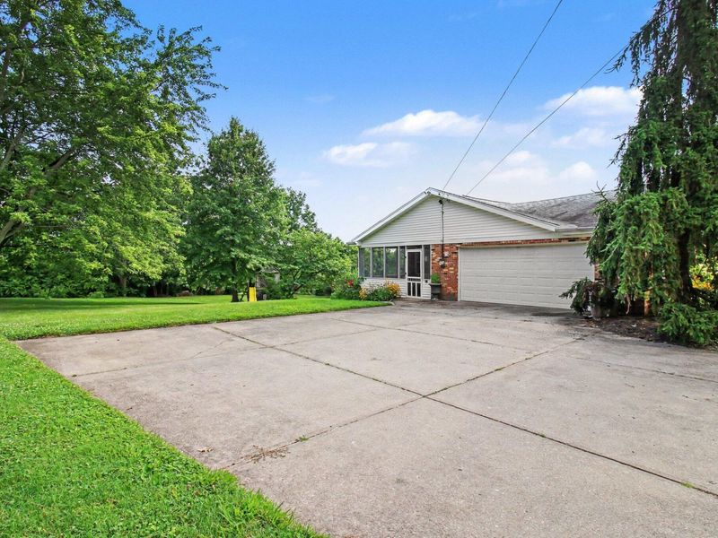754 Carol Drive, Taylor Mill, KY 41015 Photo 2