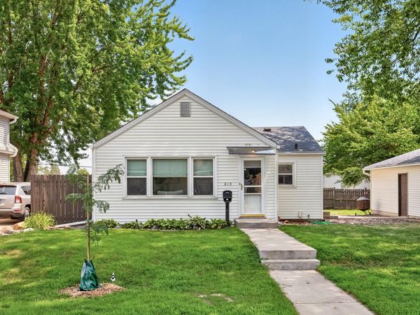 213 14th Avenue S, South Saint Paul, MN 55075