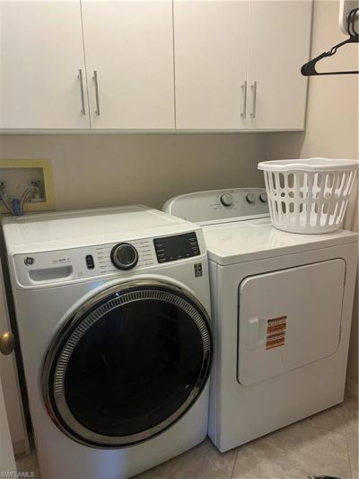 513 Lake Louise Cir, Unit 202, Naples, FL 34110 Photo