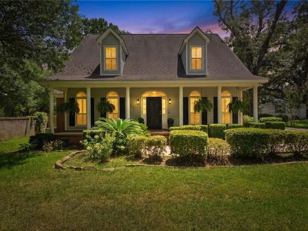 4215 Aurelia Street, Mobile, AL 36609