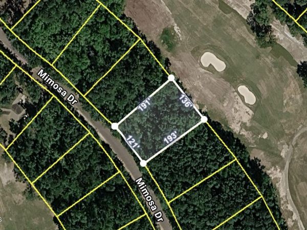 827 Mimosa Drive, Vass, NC 28394