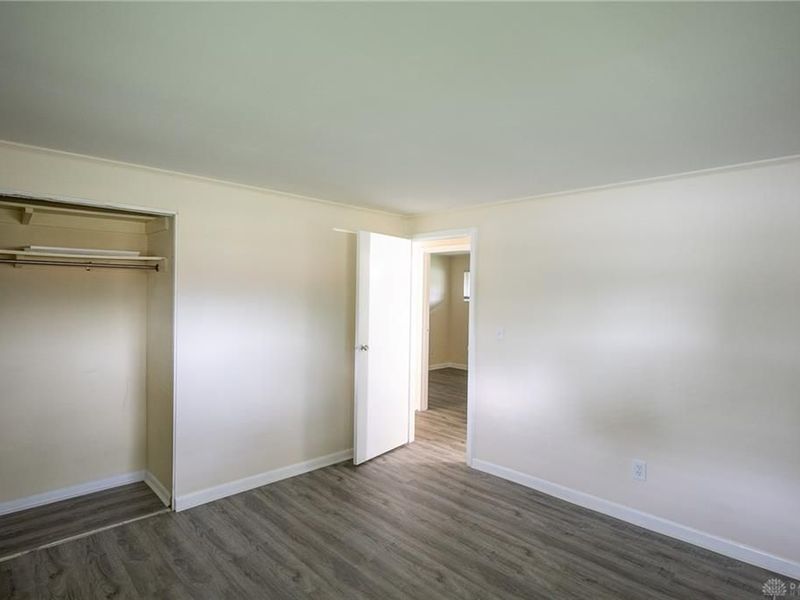 4689 Loxley Drive, West Carrollton, OH 45439 Photo 14