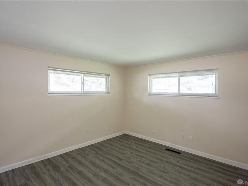 4689 Loxley Drive, West Carrollton, OH 45439 Photo 15