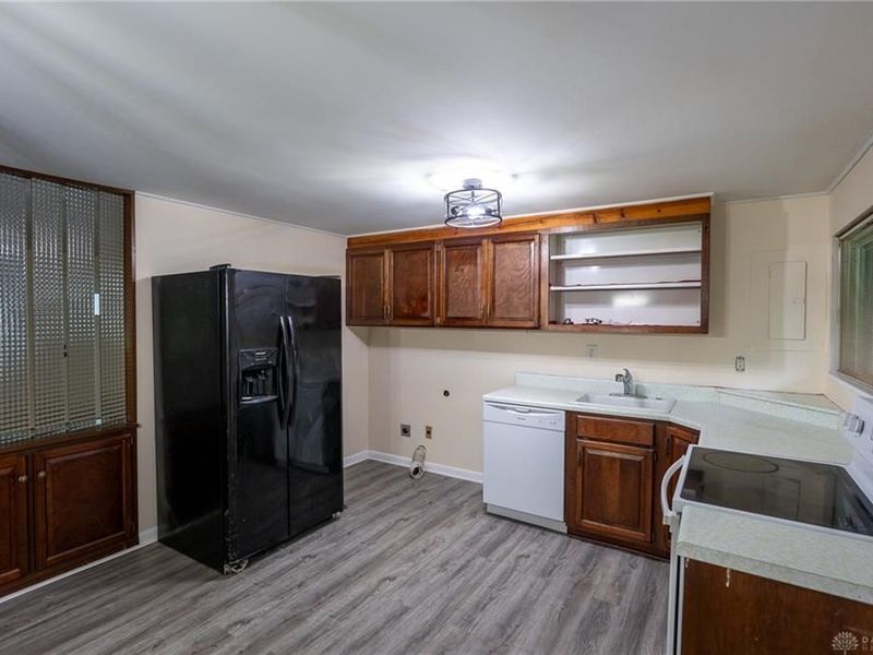4689 Loxley Drive, West Carrollton, OH 45439 Photo 5