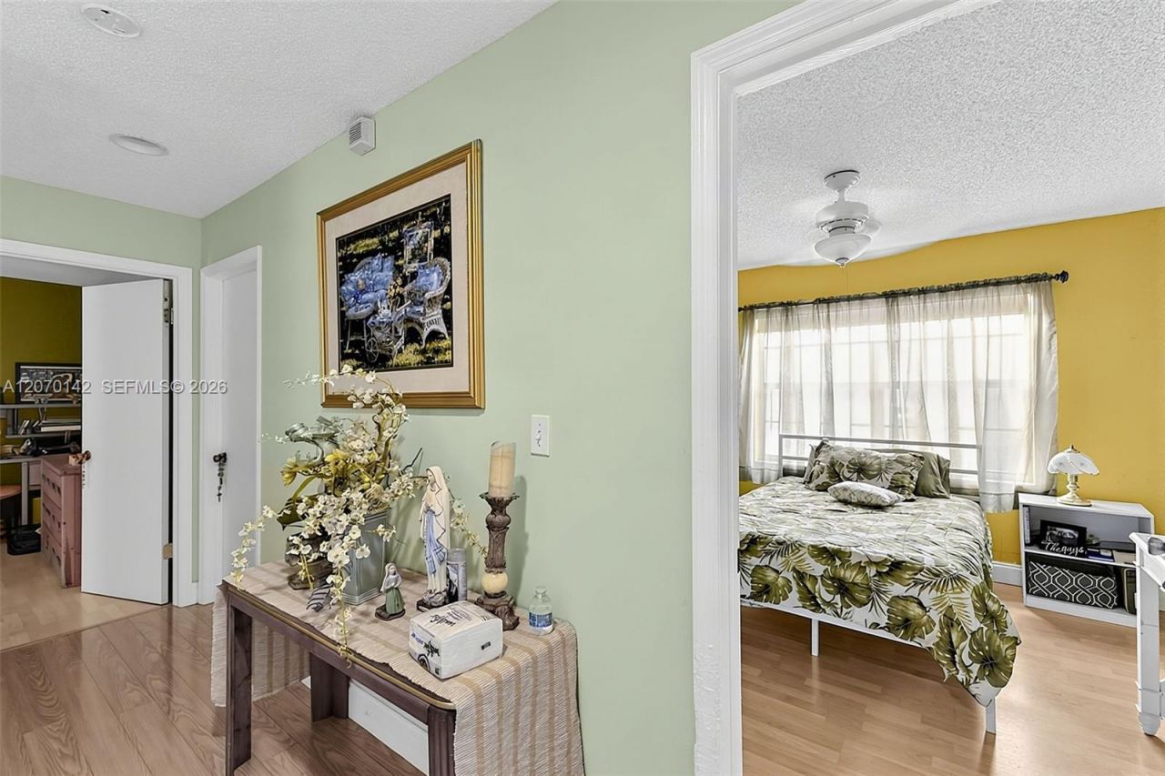 15735 SW 153rd Ave , Miami, FL 33187 Photo