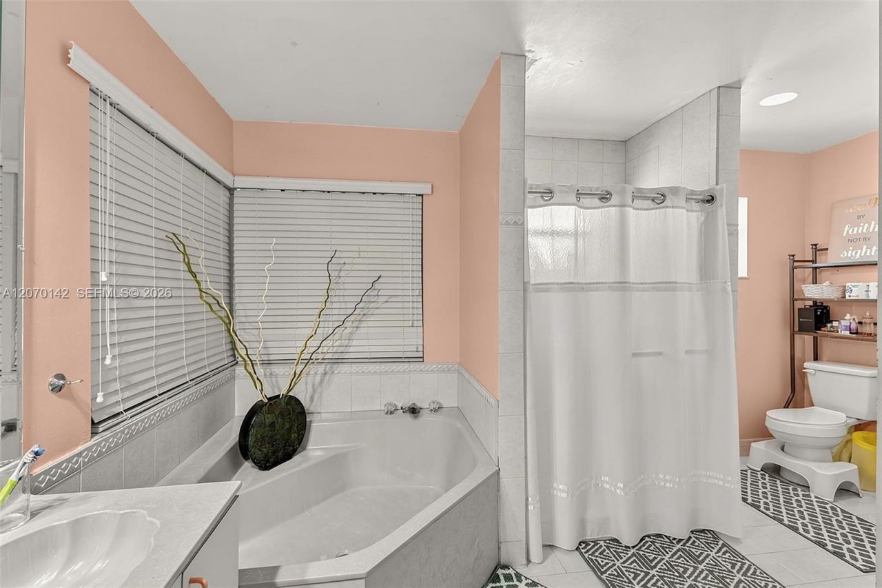 15735 SW 153rd Ave , Miami, FL 33187 Photo