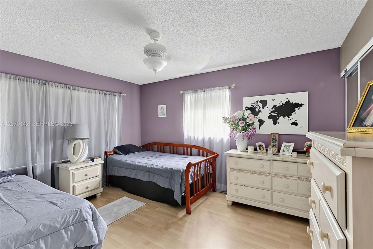 15735 SW 153rd Ave , Miami, FL 33187 Photo