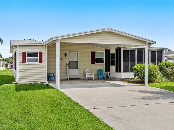 3712 Crabapple Drive, Port St. Lucie, FL 34952