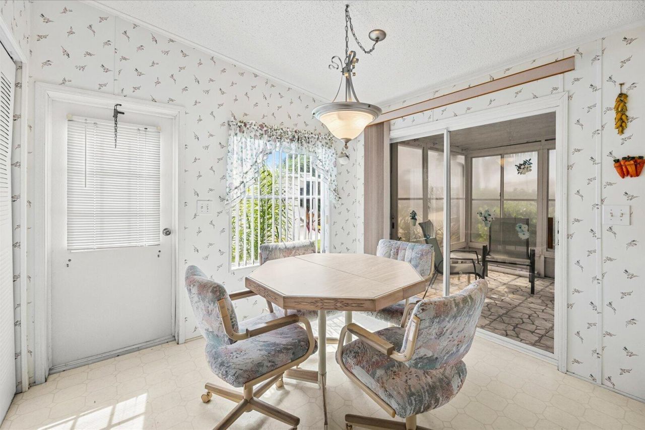 3712 Crabapple Drive, Port Saint Lucie, FL 34952 Photo
