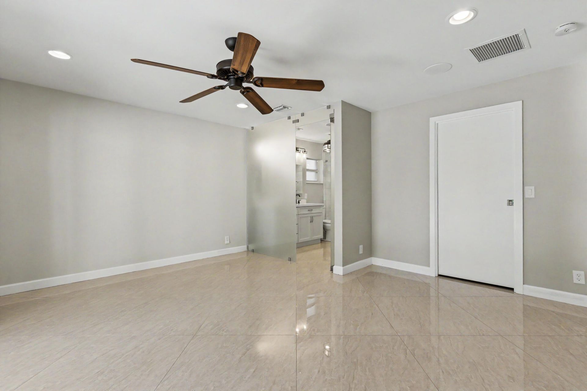 1 Tam O Shanter Lane, Boca Raton, FL 33431 Photo