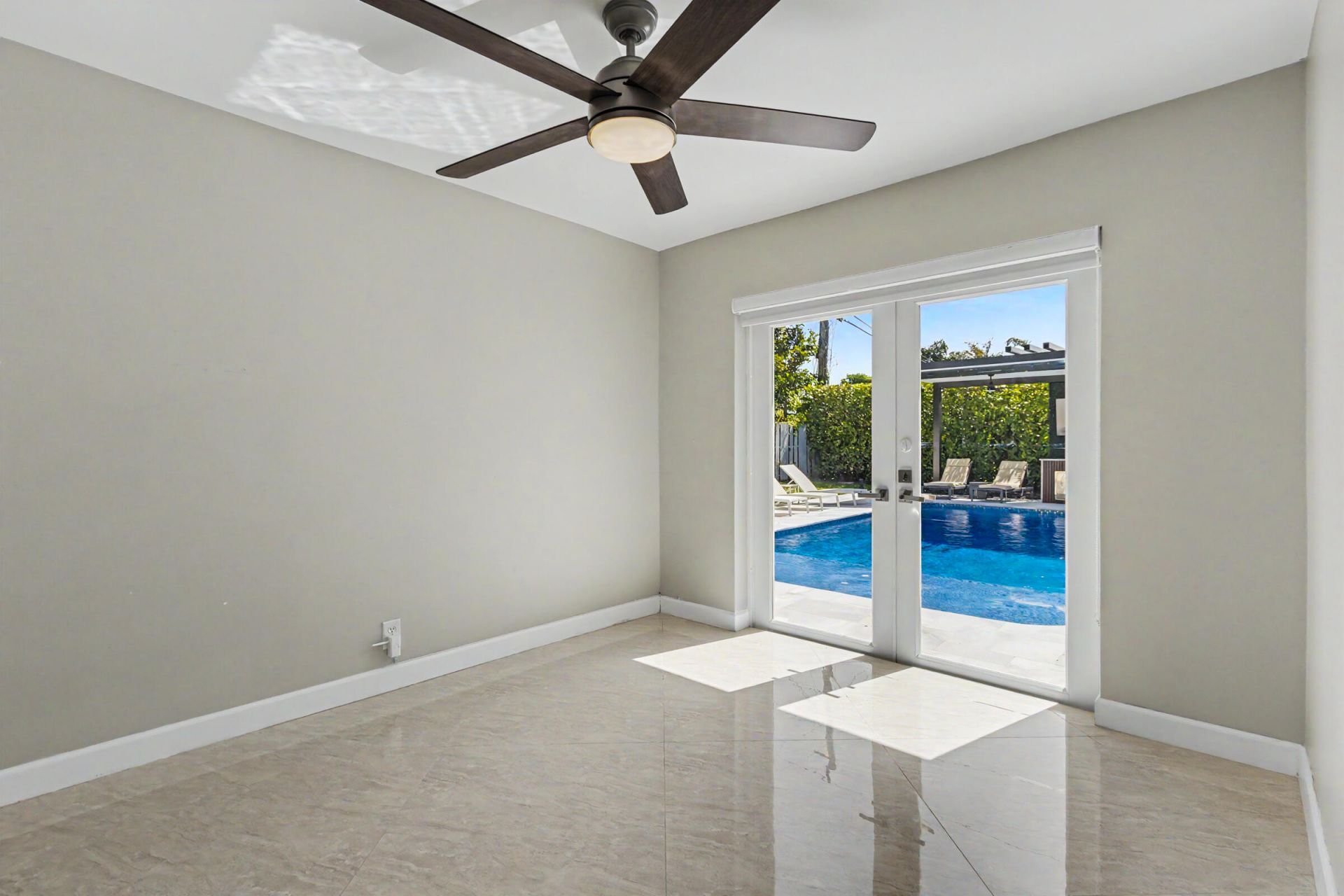 1 Tam O Shanter Lane, Boca Raton, FL 33431 Photo
